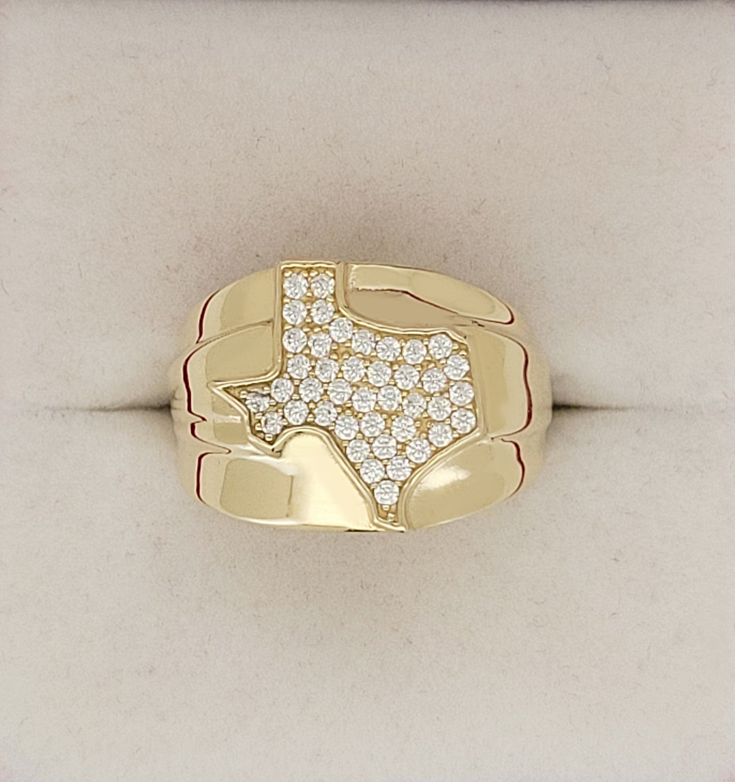 STUNU 10K Yellow Gold Texas Ring CZ
