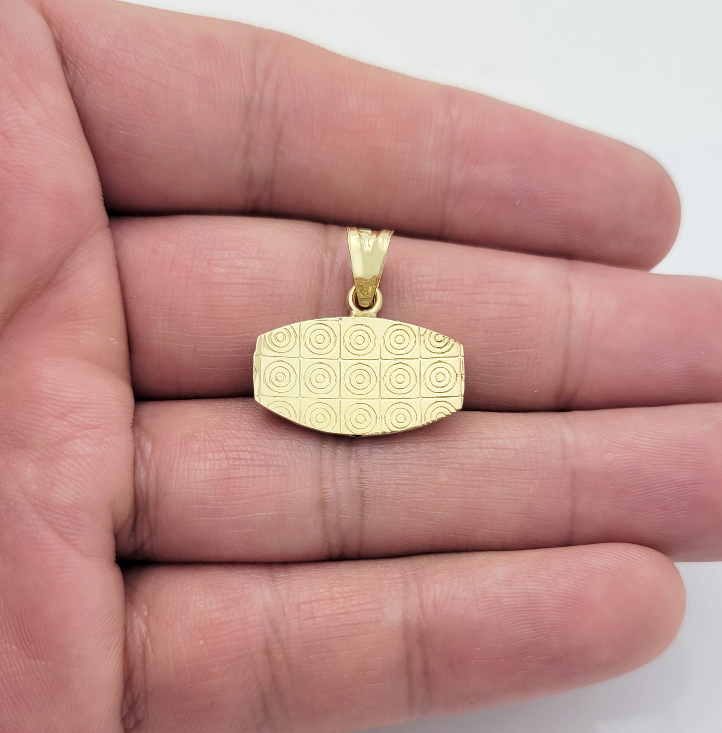 10K Gold Last Supper Pendant Charm Last Supper Ovalish Pendant