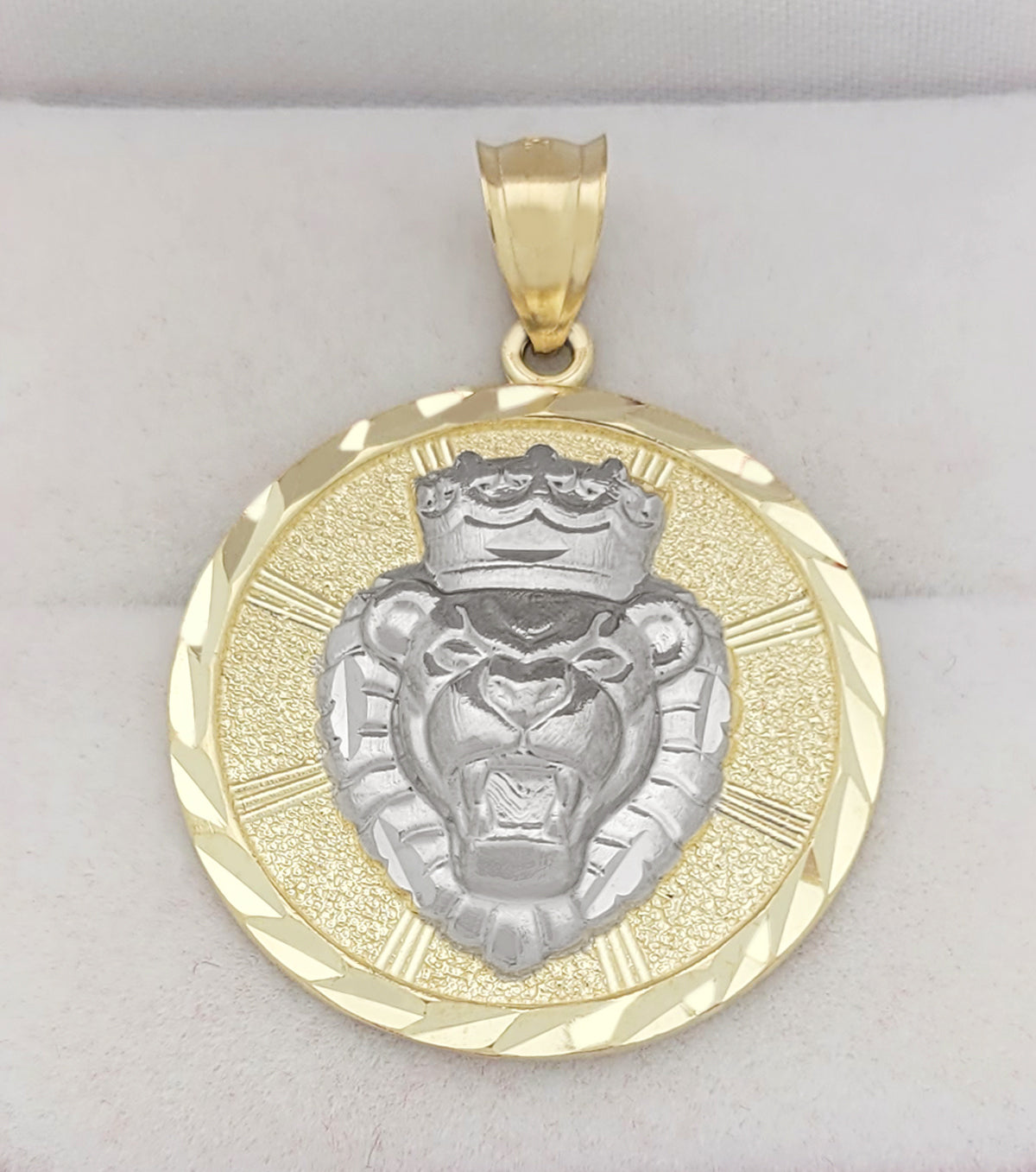 10K Yellow Gold Lion Crown Head Charm Pendant