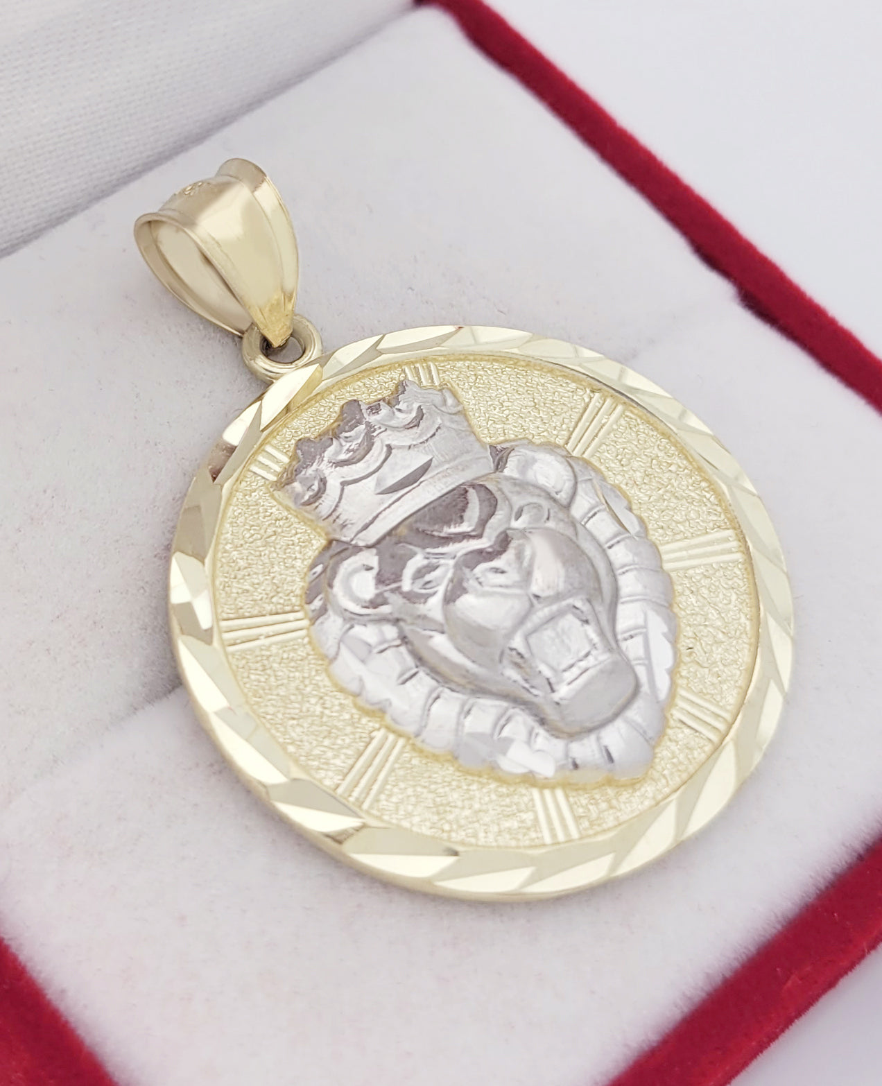 10K Yellow Gold Lion Crown Head Charm Pendant