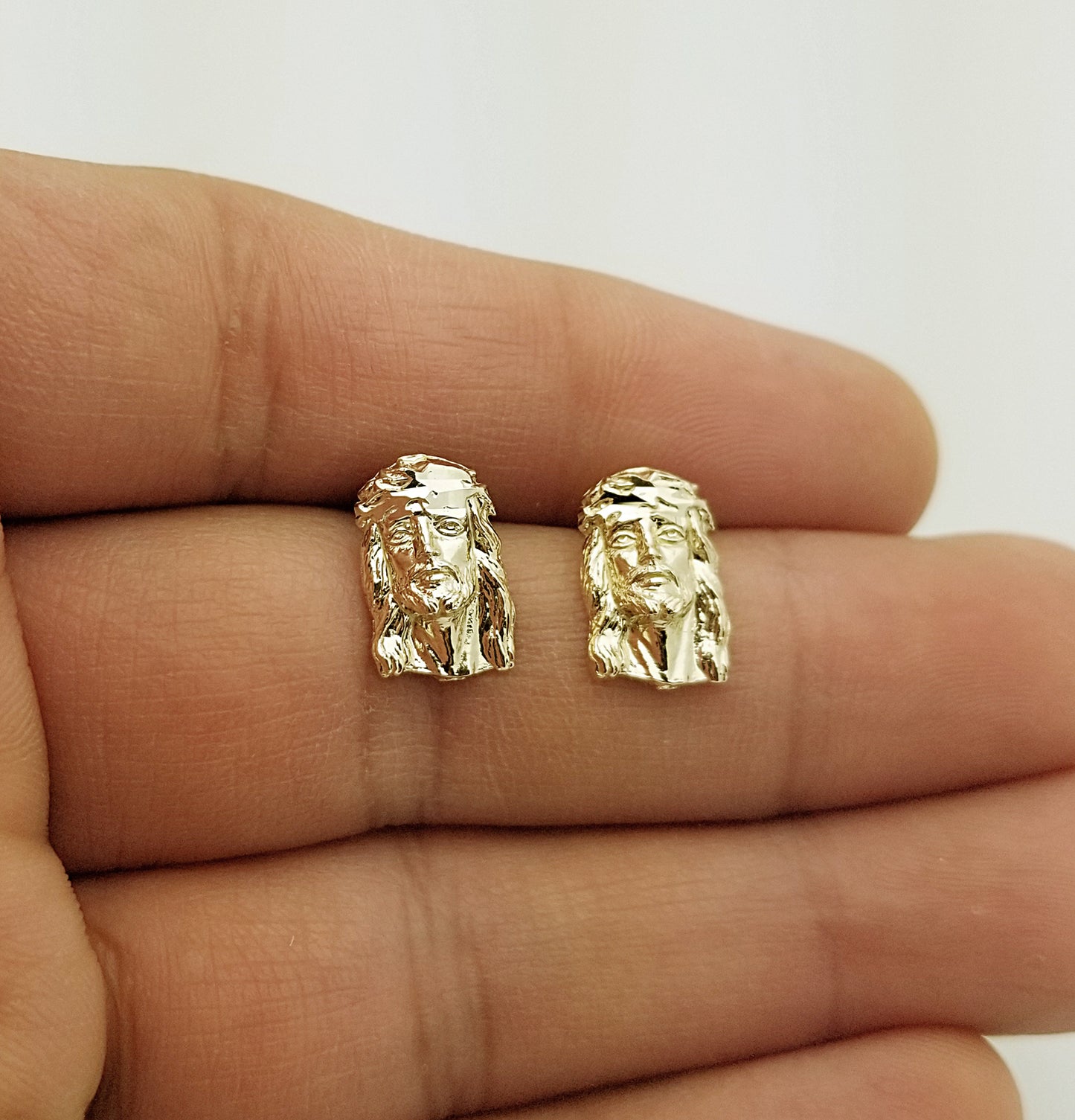 Men's 10K Yellow Gold Jesus Earrings Jesus Face Earrings 0.5 in x 0.35 in