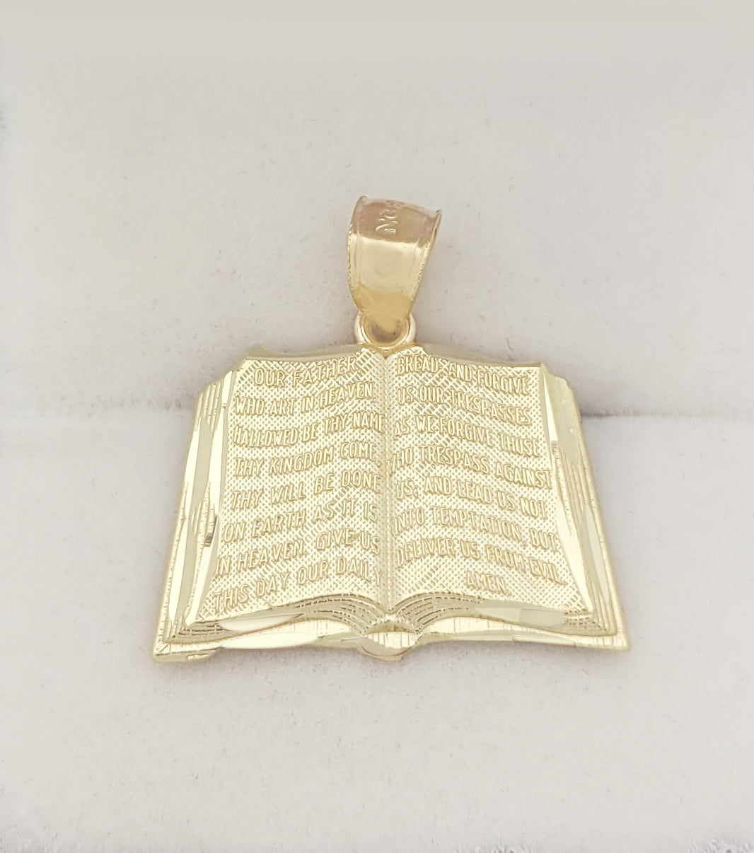 10K Yellow Gold Holy Bible Pendant Bible Charm With The Lord's Prayer