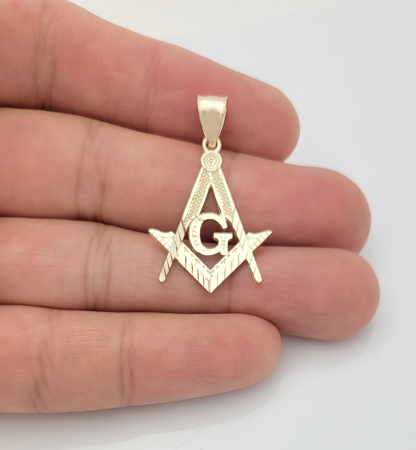10K Yellow Solid Gold Masonic Pendant Freemason Necklace Pendant Diamond Cut