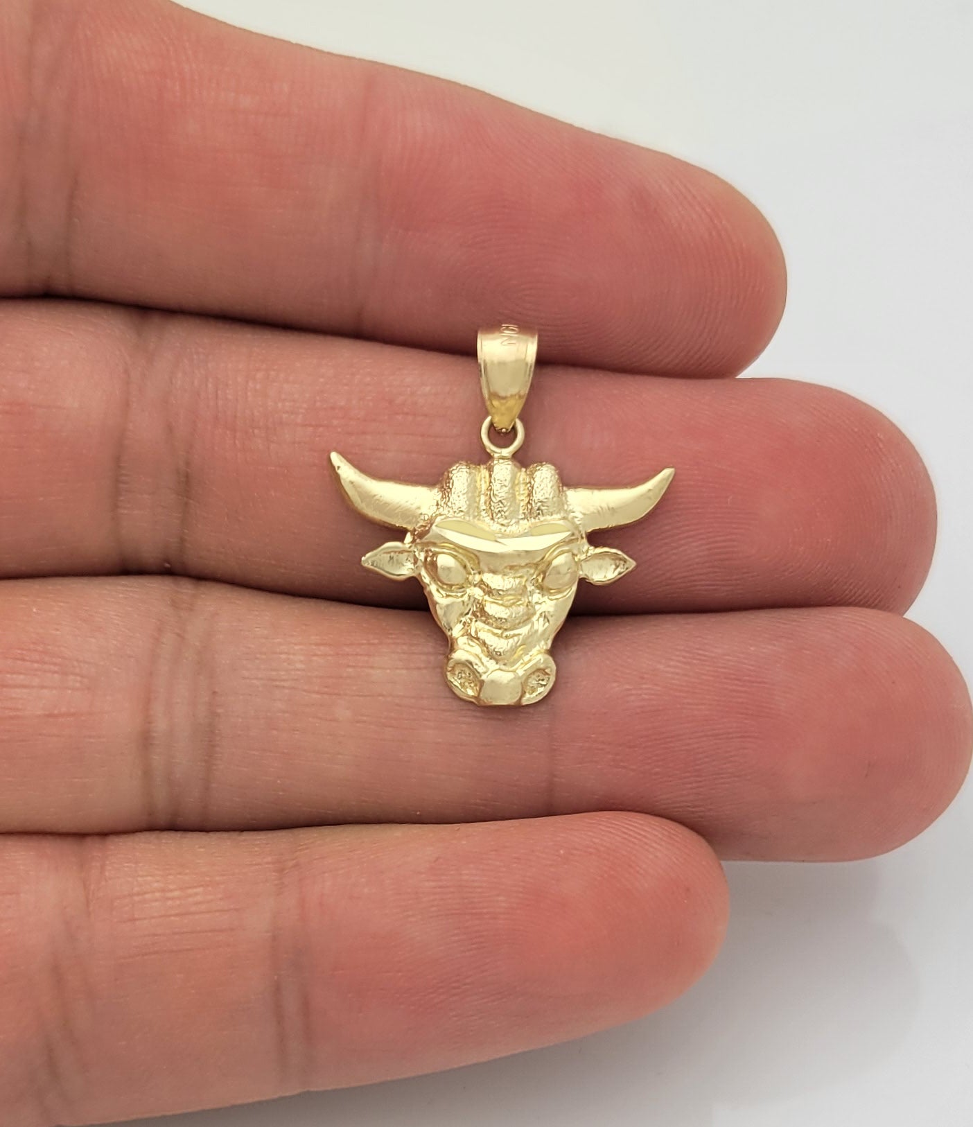 10K Yellow Gold Bull Pendant Longhorn Neckalce Pendant