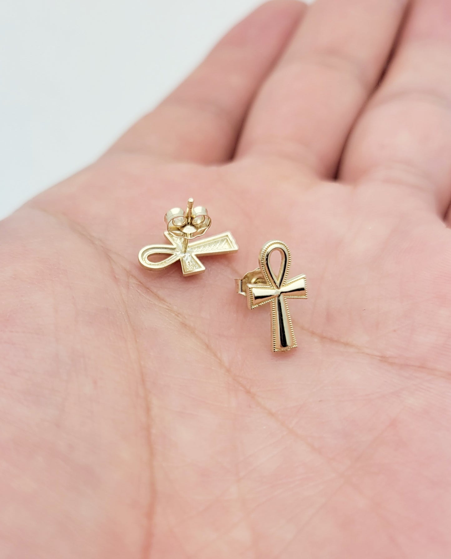 10K Yellow Gold Ankh Cross Earrings Egyptian Cross Earrings 0.5 in x 0.3 in(13.5 mm x 7.5 mm)