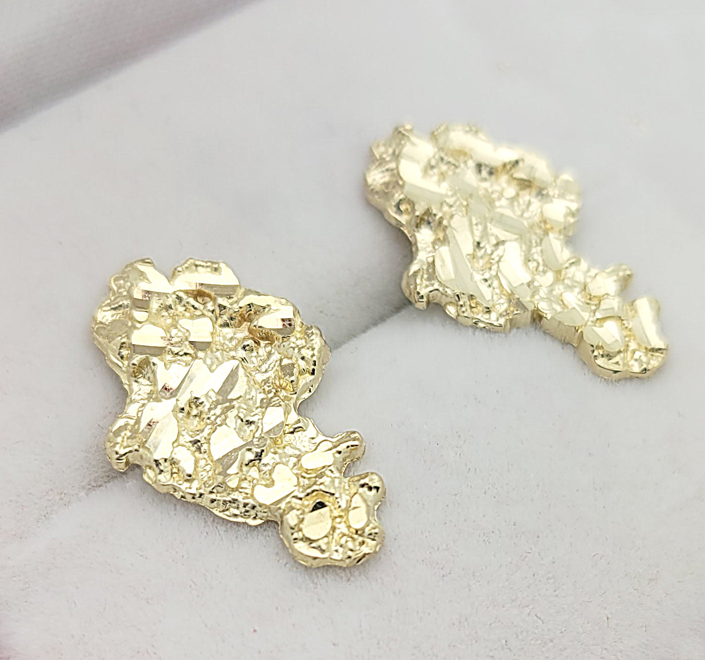 Mens 10k Yellow Gold Nugget Earrings 0.75 inch