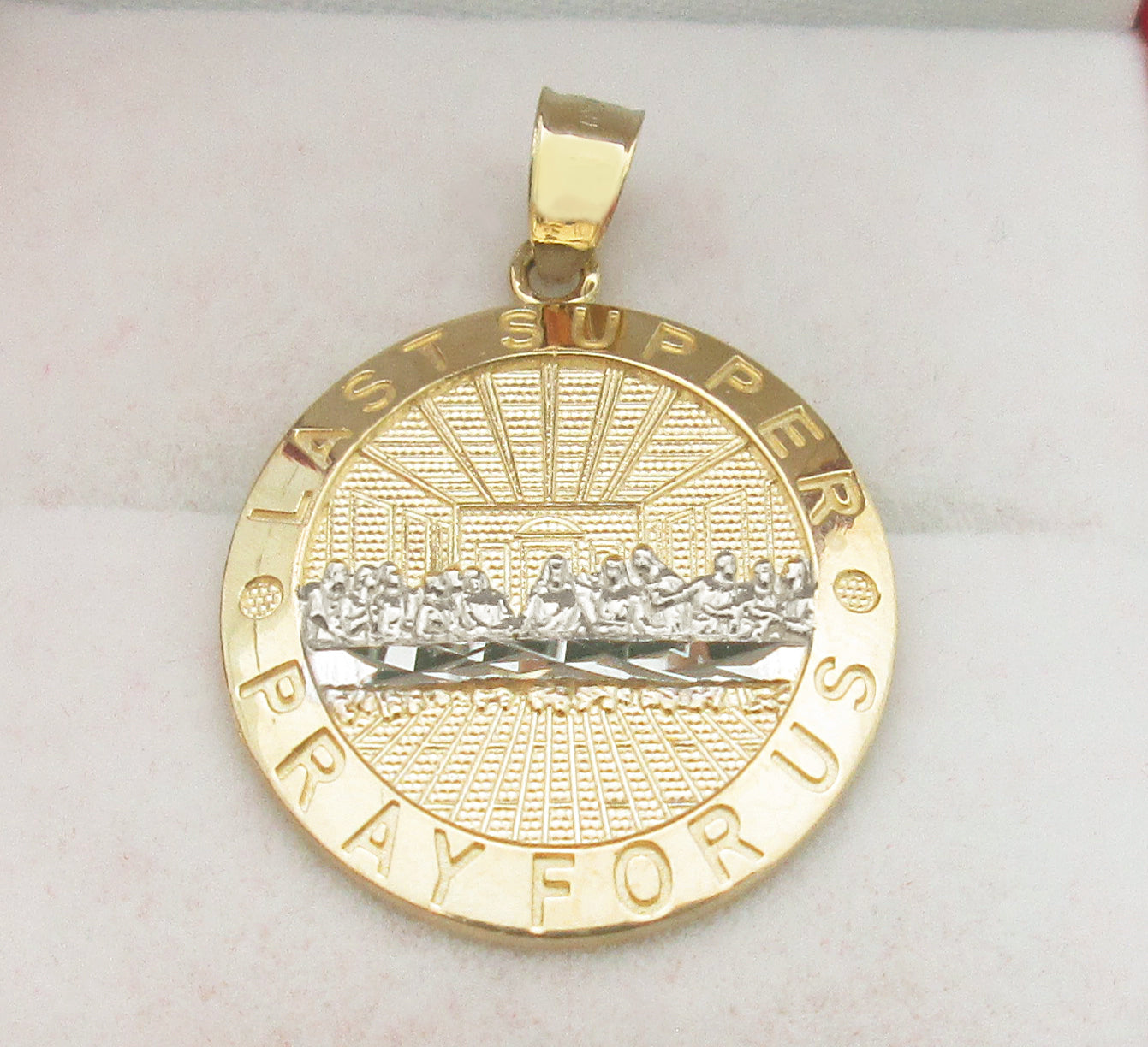 10K Gold Last Supper Pendant Last Supper Medal For Necklace 1.25 inch x 1.0 inch