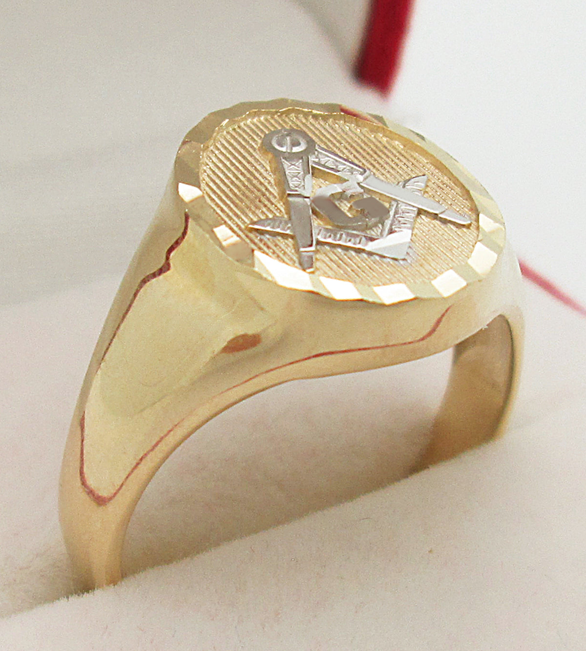 Men's 10K Yellow Gold Masonic Ring Freemason Ring Oval