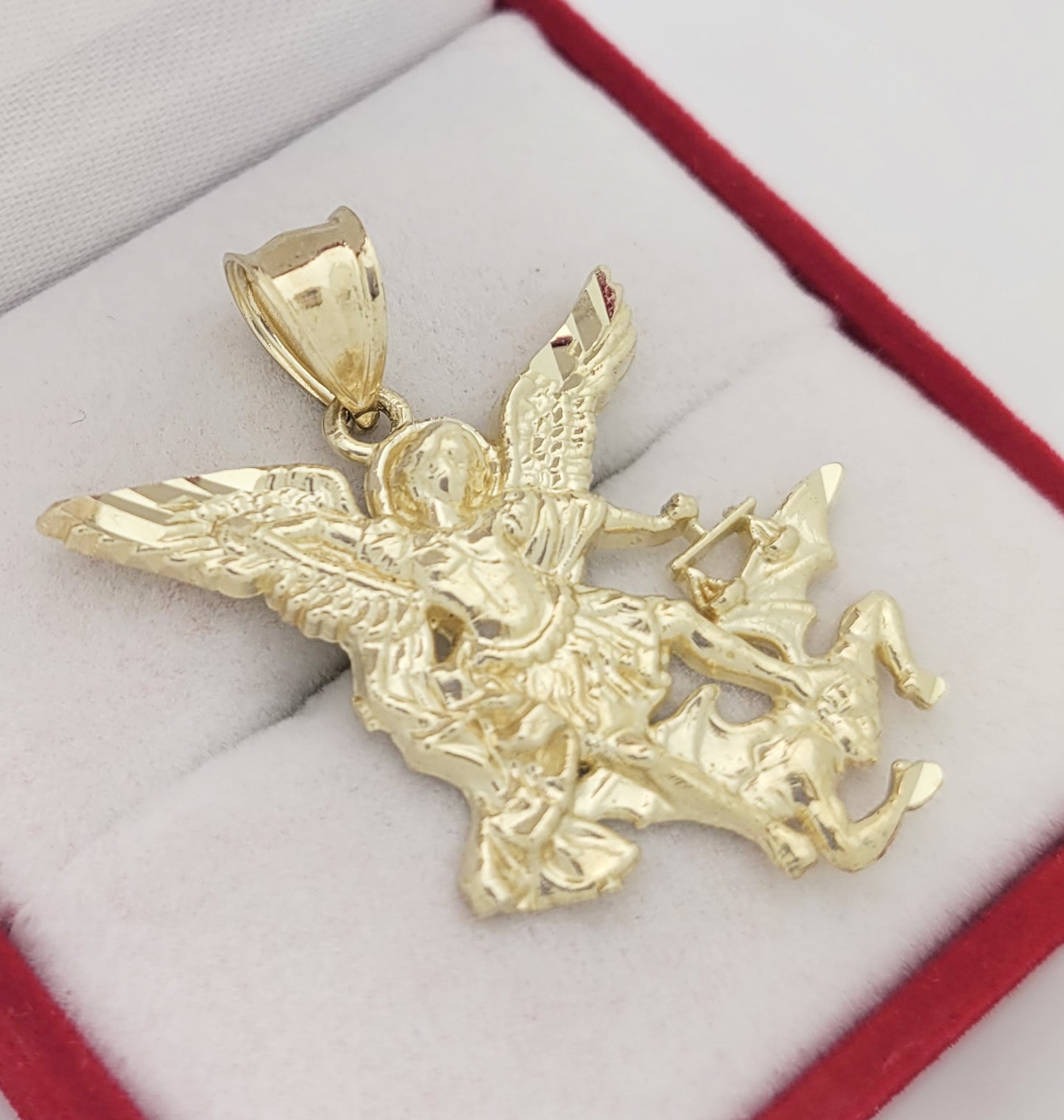 10K Yellow Gold Saint Michael The Archangel Pendant Charm 3.8 g