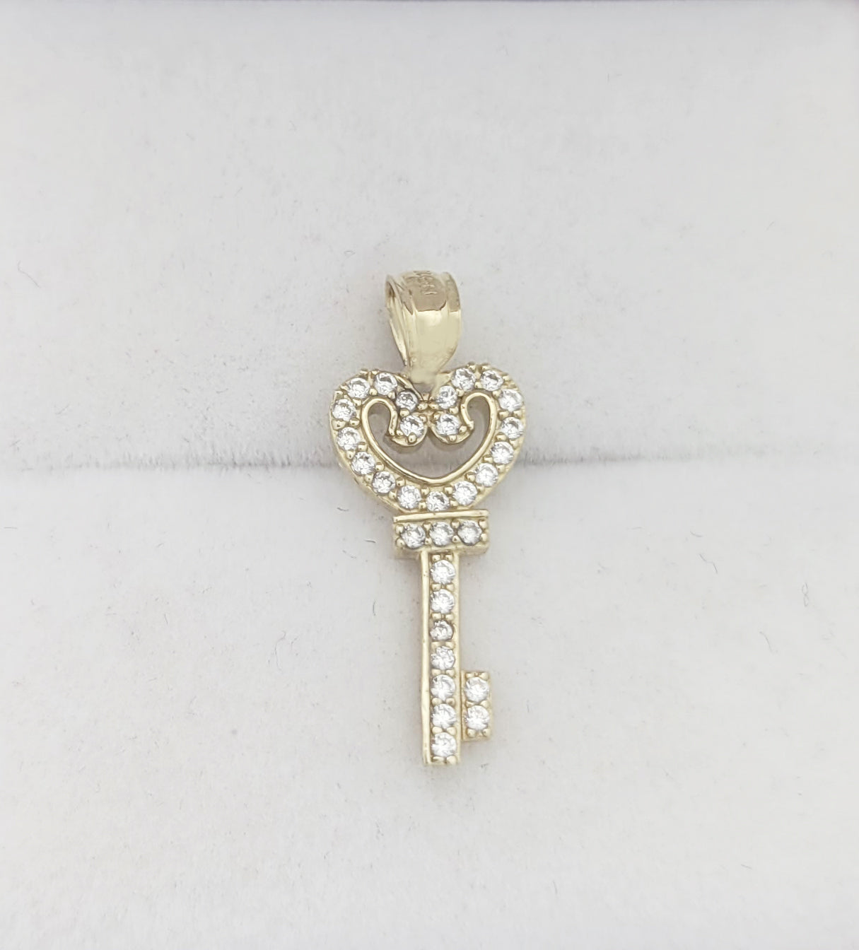 10K Solid Gold Heart Key Pendant Charm for Women