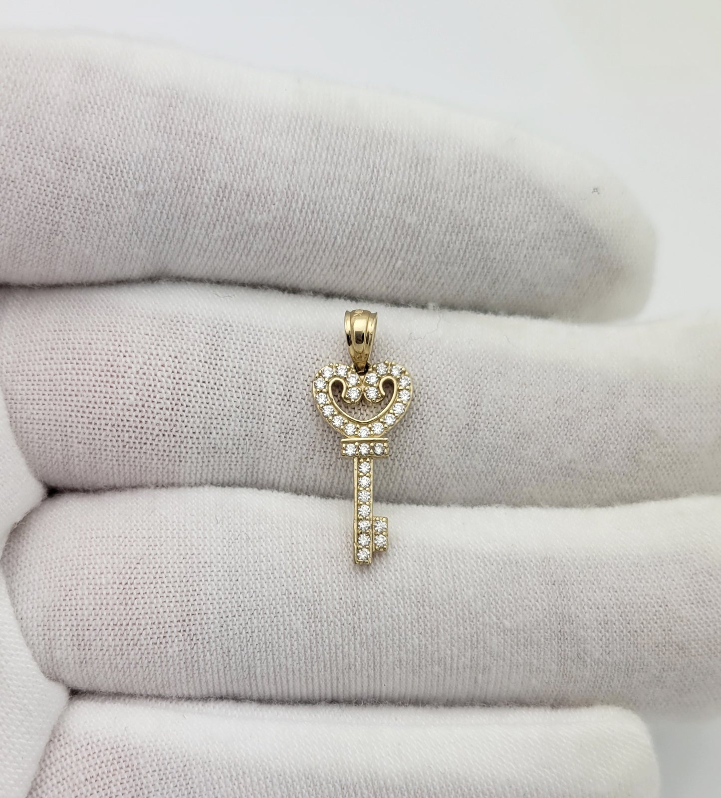 10K Solid Gold Heart Key Pendant Charm for Women