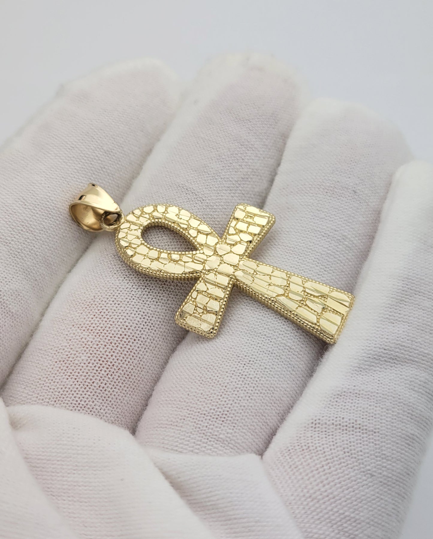 Men's 10k Yellow Gold Nugget Egyptian Ankh Cross Pendant