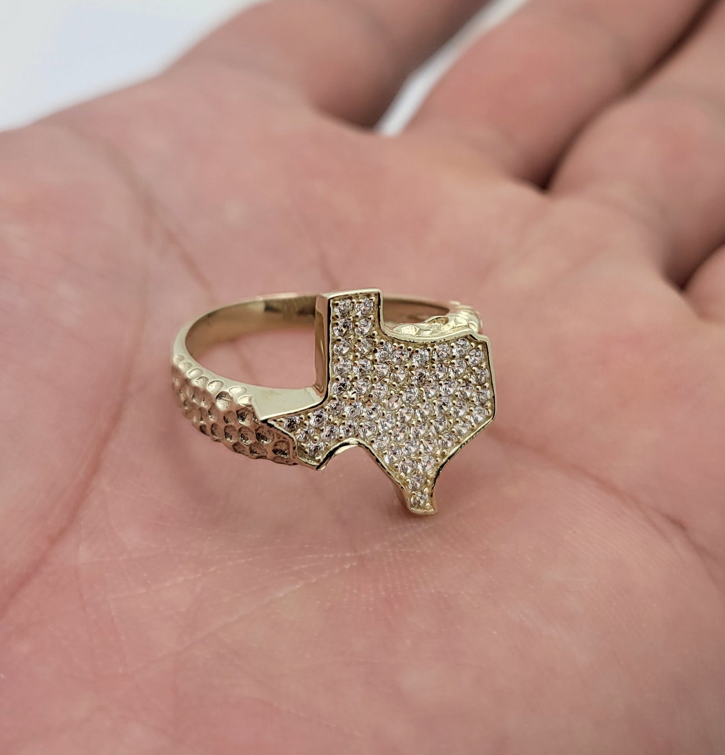 STUNU 10K Yellow Gold Nugget Texas Ring Texas Map CZ Ring