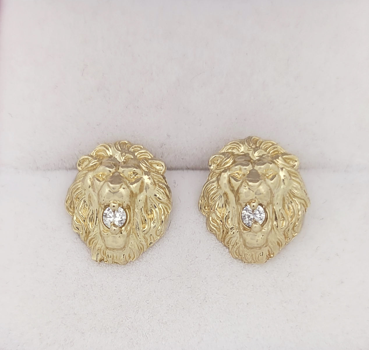 10K Yellow Gold Lion Head Earrings 14.5 mm x 12.5 mm