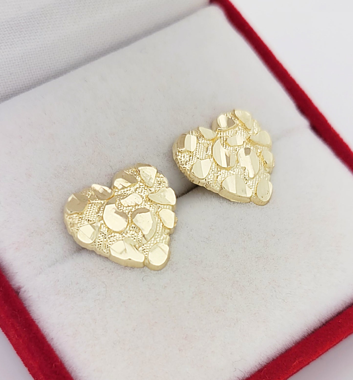 10K Yellow Gold Diamond Cut Nugget Heart Earrings Large