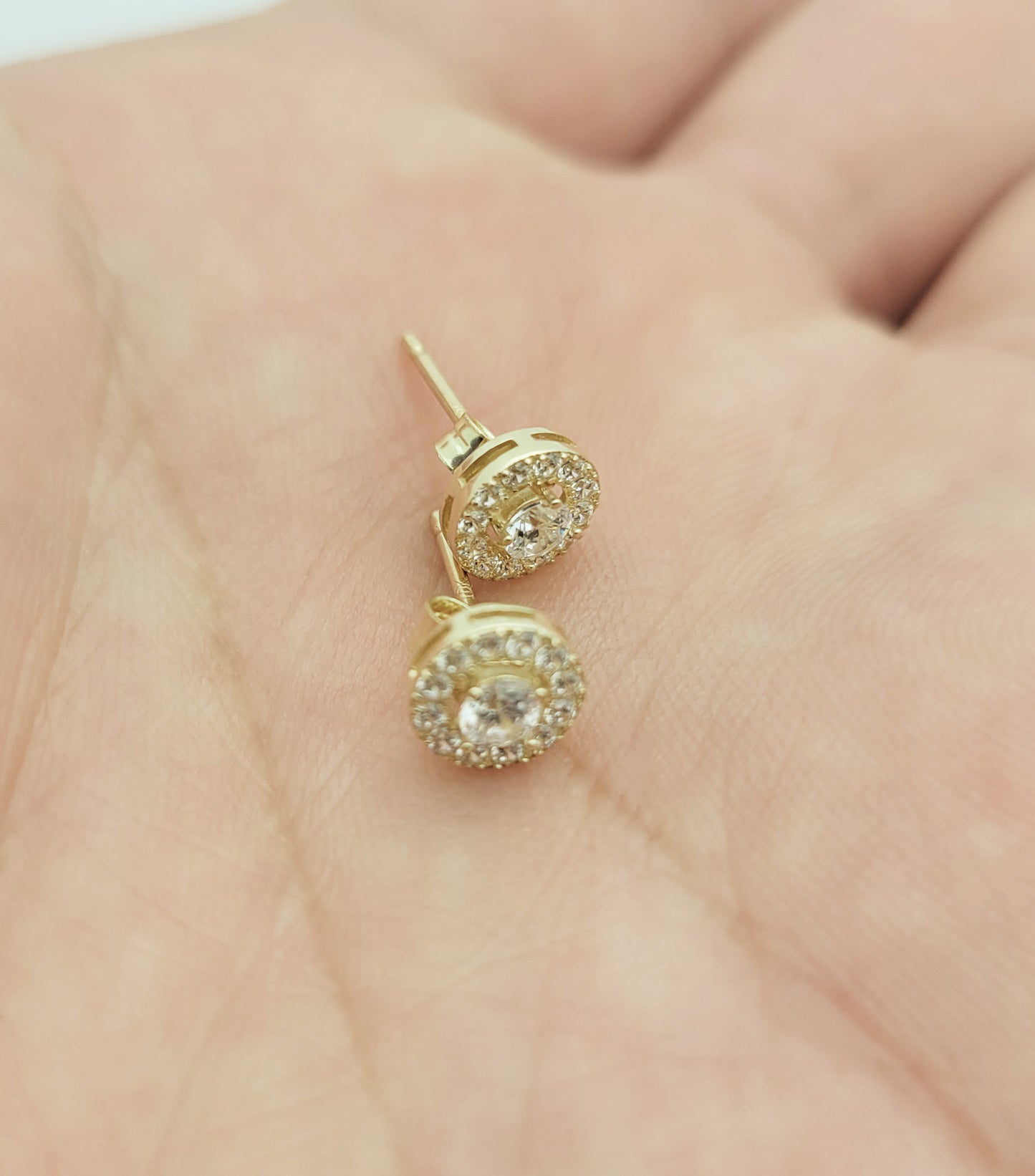 10k Yellow Gold CZ Cluster Earrings Round Earrings 6.5 mm