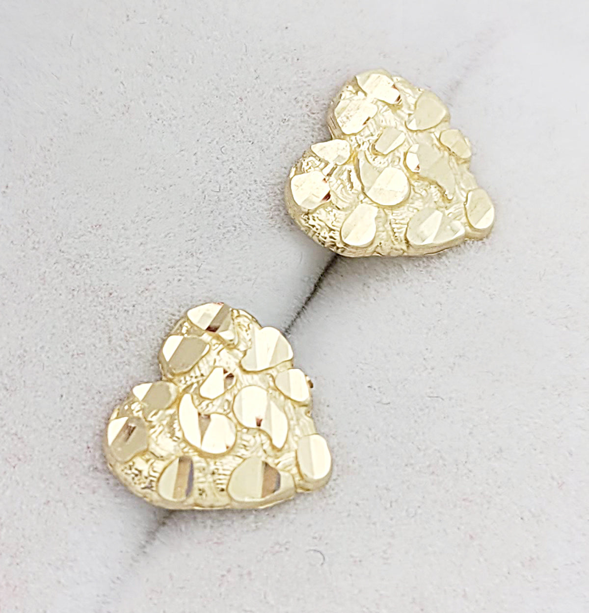 10K Yellow Gold Diamond Cut Nugget Heart Earrings 11 mm x 10 mm