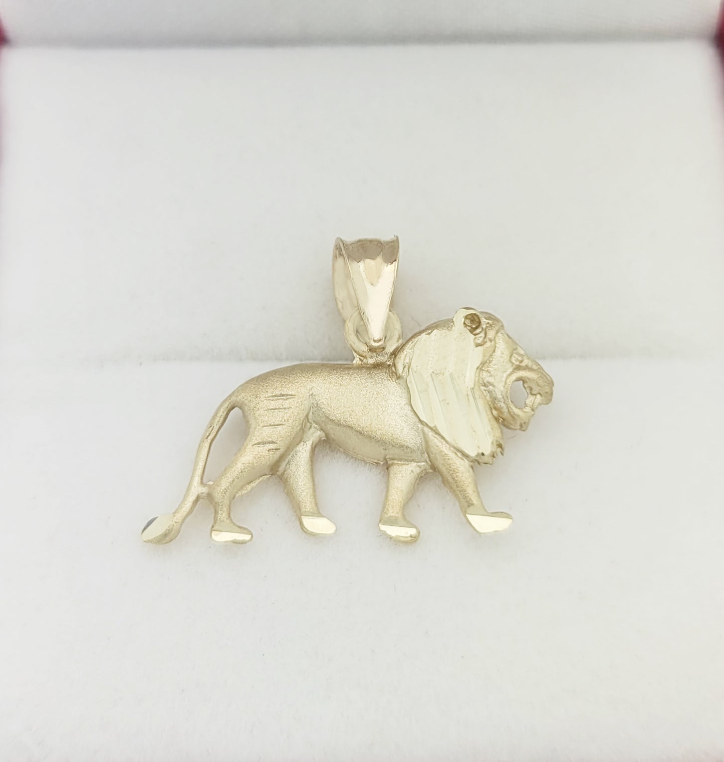 10K Yellow Gold Lion Charm Lion Pendant Zodiac Sign Leo Pendant