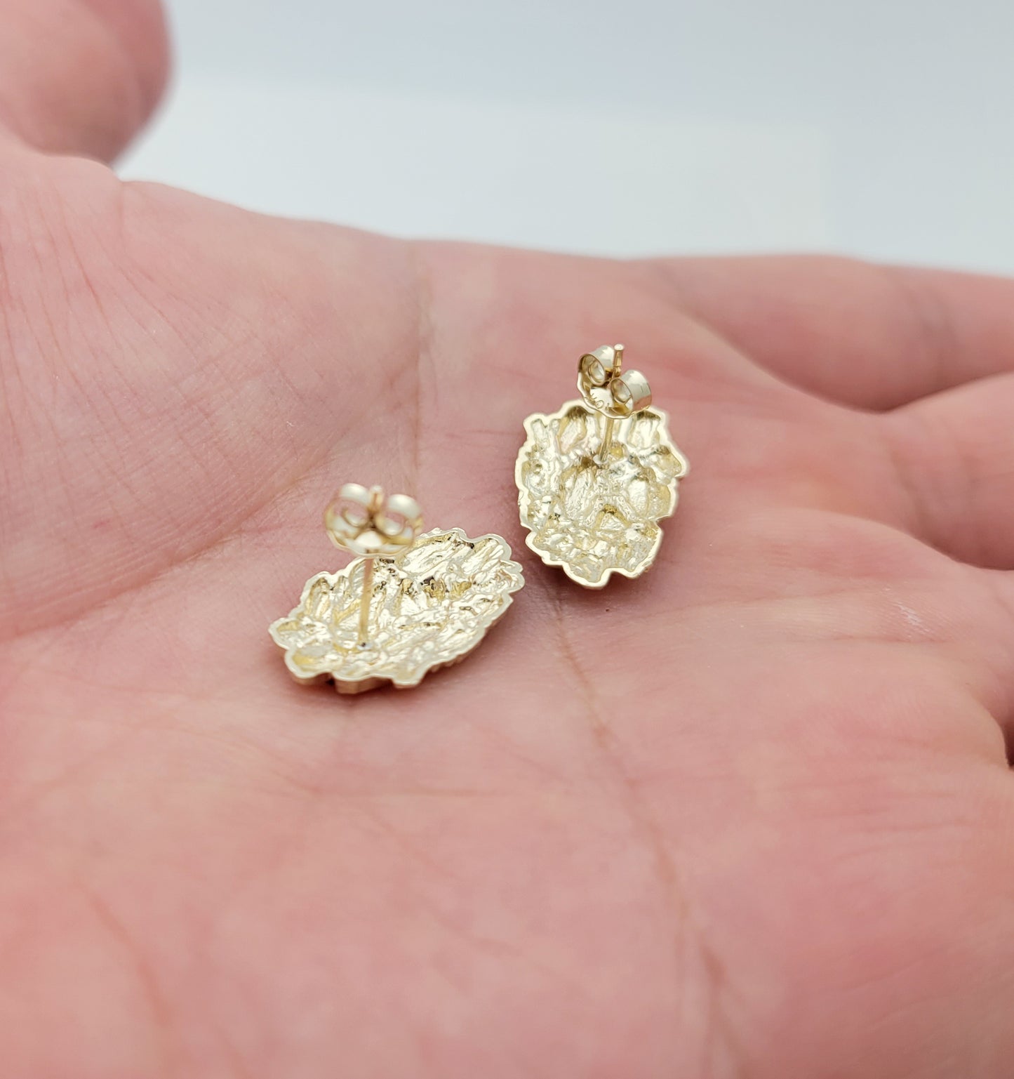 10K Yellow Gold Nugget Earrings Oval Shape Nugget Gold Earrings For Men