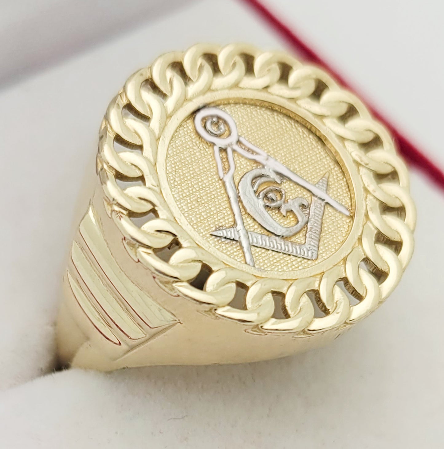 Men's 10K Yellow Gold Masonic Ring Freemason Ring Cuban Link Rim Round Masonic