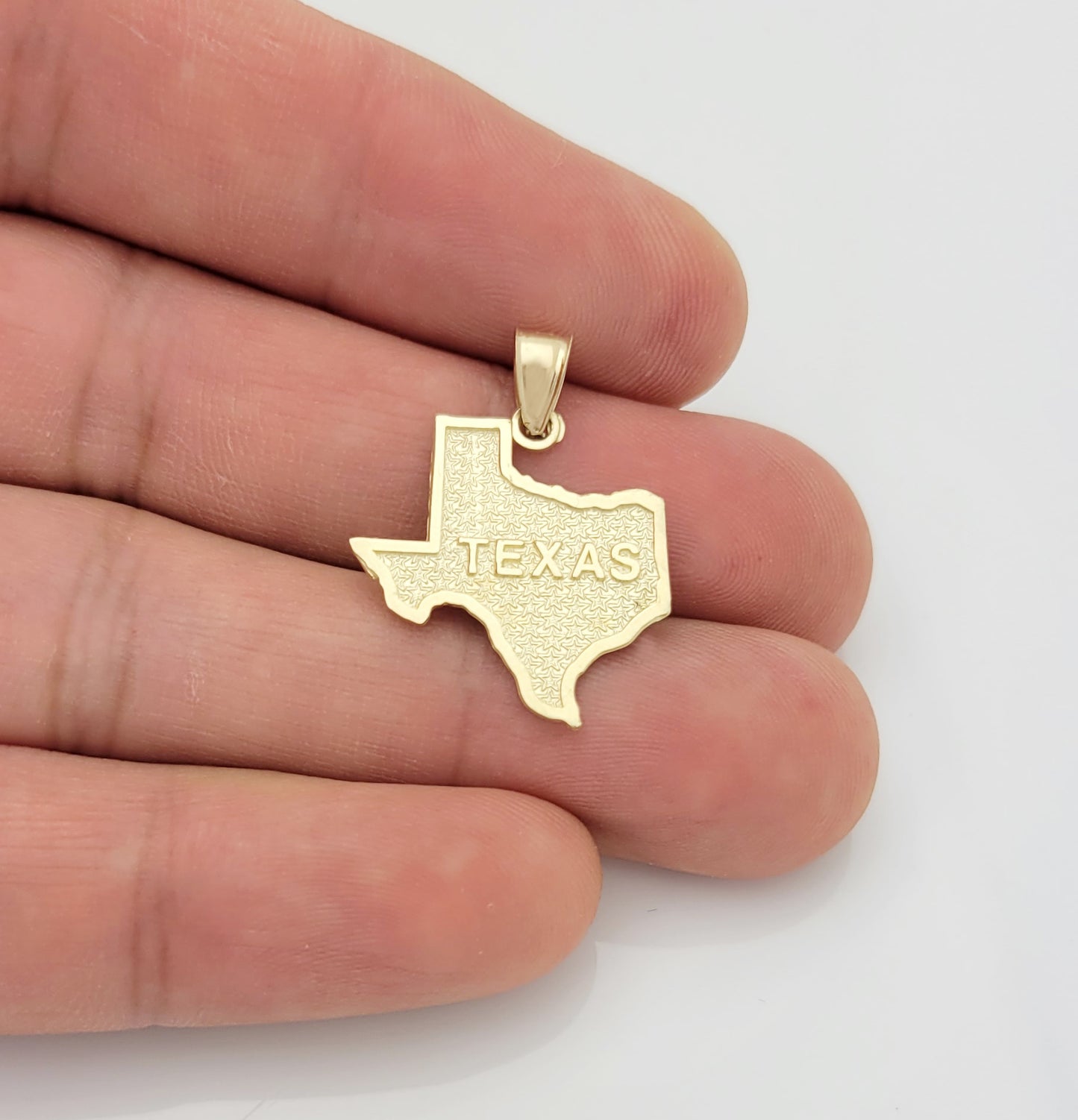 10K Yellow Gold Texas State Map Pendant