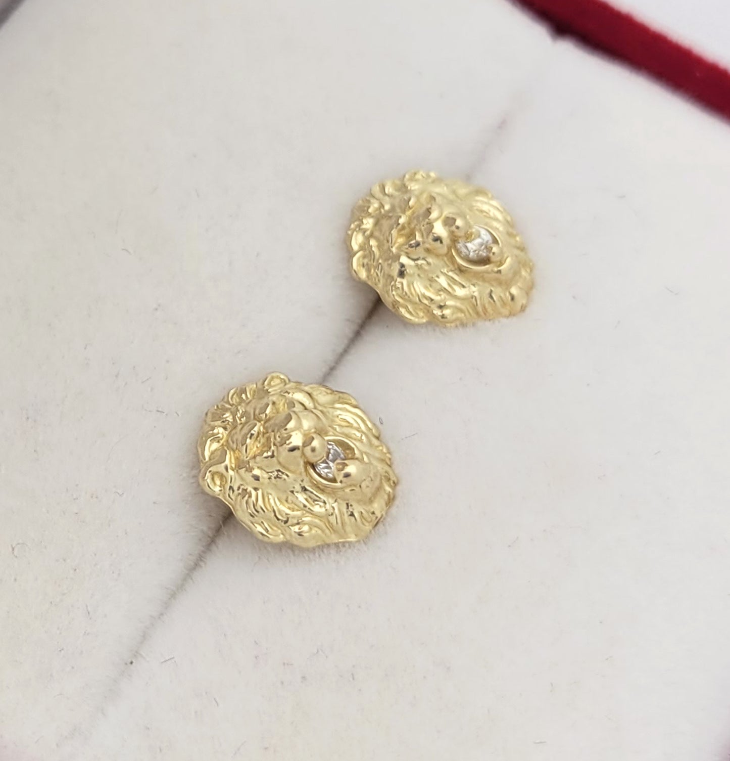 10K Yellow Gold Lion Head Earrings 9 mm x 8 mm